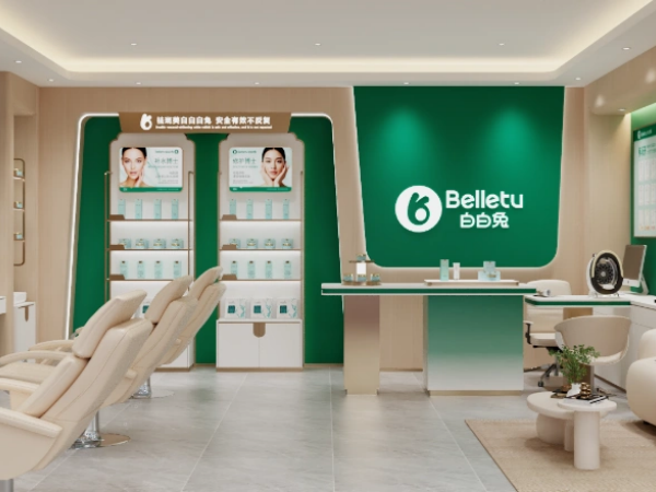 白白兔加盟商范总