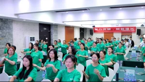 从质疑到信赖：一位消费者的选择如何折射美容行业新秩序